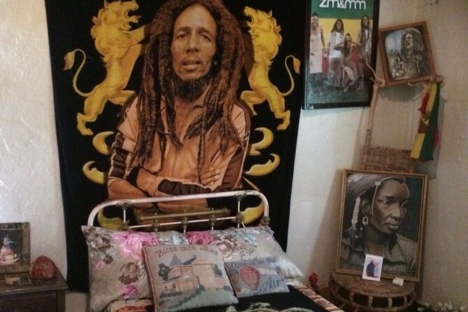 Private Tour Day-Trip Nile mile Bob Marley House With Admission - Inside the Bob Marley Mausoleum and Museum