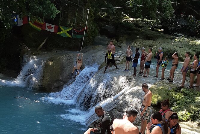 Private Tour from Falmouth to Ocho Rios Blue Hole and shopping - Shopping and Ocho Rios sightseeing