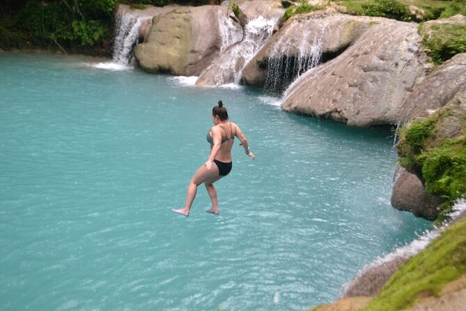Private Tour from Falmouth to Ocho Rios Blue Hole and shopping - Price, value, and the extra-fee question