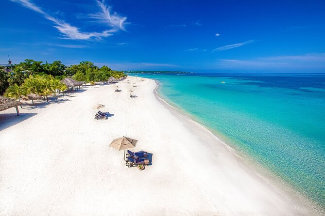 Private Tour From Ocho Rios or Runaway Bay To Negril 7 Miles Beach & Ricks Cafe - Rick’s Cafe and the Famous Cliff Jumps