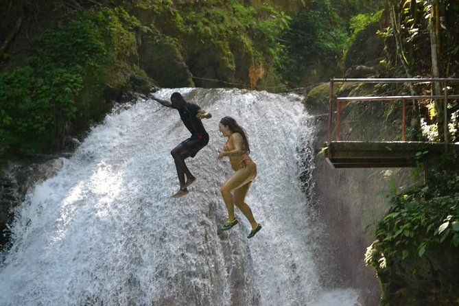 Private Tour From Ocho Rios To Blue Hole Secret Falls and Shopping - A three-hour itinerary with a clear rhythm