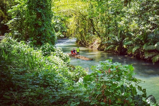 Private Tour in Marthe Brae and Luminous Lagoon with Rafting - Is $127.50 per person a fair price?