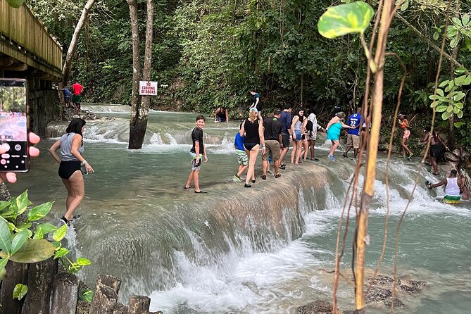 Private Tour To Blue Hole and Dunn’s River from Montego Bay - Timing, Comfort, And Group Size