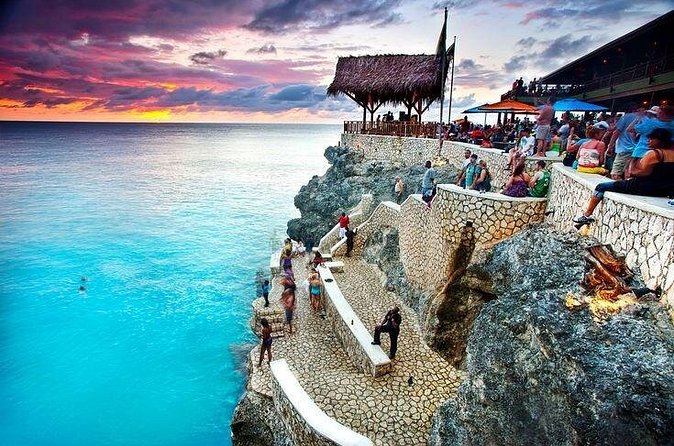 Private Transfer Airport to Montego bay Hotels in Jamaica - Jamaican Rum Punch for Adults