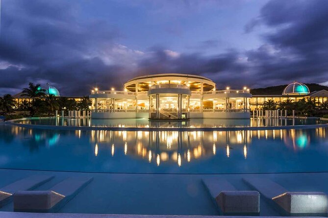 Private Transfer from MBJ Airport to Grand Palladium Hotel - Who will get the most from this transfer