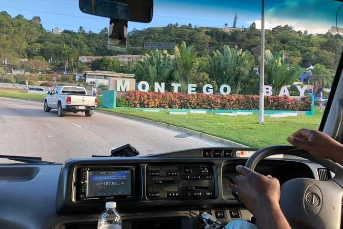 Private Transfer from Montego Bay Airport to Montego Bay Hotels - Leaving Sangster Airport with less fuss