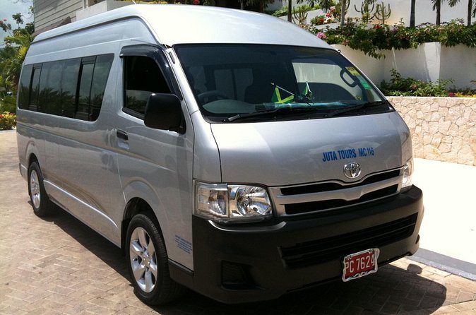 Private Transfer from Montego Bay Airport To Ocho Rios - Why a Private Arrival Ride Can Be Worth It