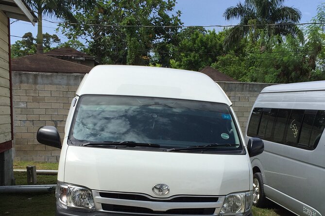Private Transfer from Sangster Airport to Montego Bay Hotels - Meeting your driver outside Sangster Airport