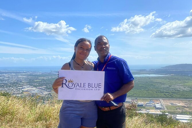 Private Transfer To & From New Kingston to Norman Manley Airport - Private service, with no shared group