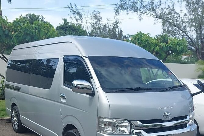 Private Transfer to Hotels in MoBay from Montego Bay Airport - Key points to know before you book
