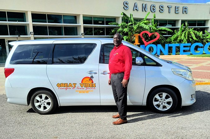 Private Transport: Montego Bay Airport to Grand Palladium - How the private format affects value