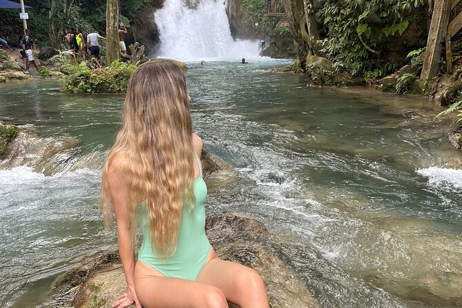 Private Transport to River Tubing or Rafting and Blue Hole combo - Why the private format matters