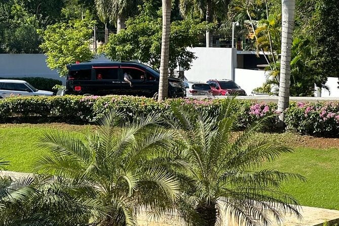 Private Transportation from Airport to Resort and Vice Versa - The ride in a private minivan
