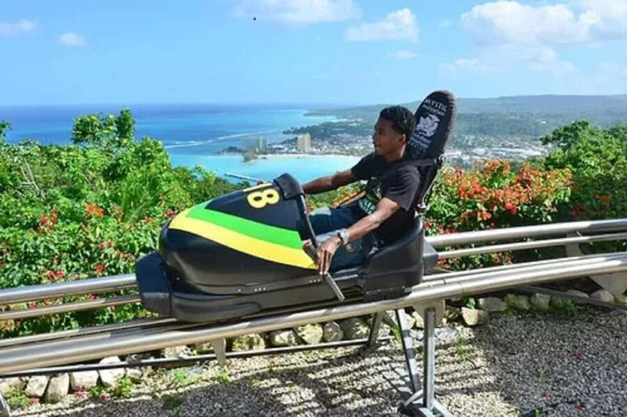 Rainforest Bobsled Mystic Mountain transportation - The timing problem you should resolve