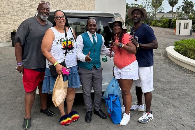 Rick's Cafe & Shopping in Negril - Live reggae and sunset time