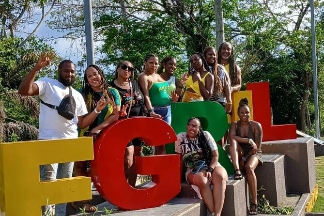 Rick's Cafe Sunset Tour with Transportation - Reggae, food, and the sunset hour