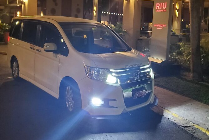 Riu Aquarelle private Airport transfer. - The 30 to 40 minute ride toward Falmouth