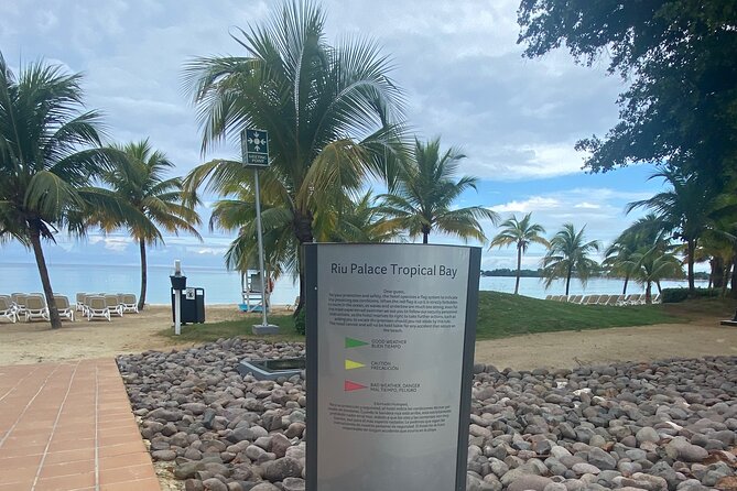 Riu Negril / Riu Palace Tropical Bay Private Airport Transfer - Leaving Sangster International Airport without the shuttle wait
