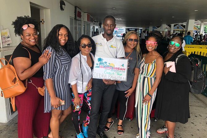 Round Trip Montego Bay Airport Taxi - Grand Palladium - A useful first taste of Lucea and the resort area
