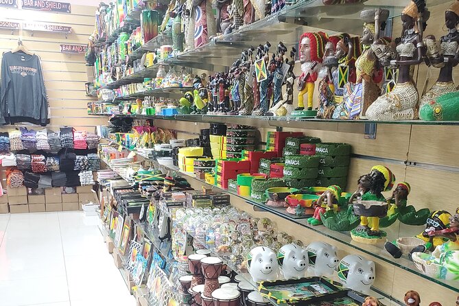 Shopping and Sightseeing Tour of Montego Bay City - The role of the driver and personal attention