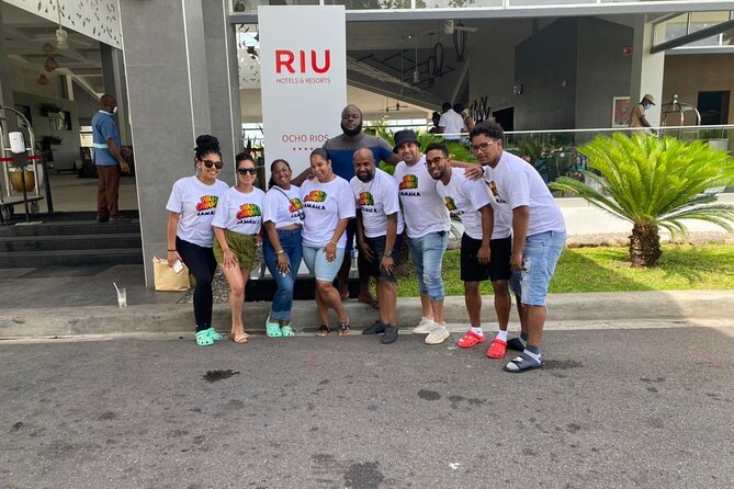 Sightseeing and Shopping Tour in Montego bay - What is included, and what is not
