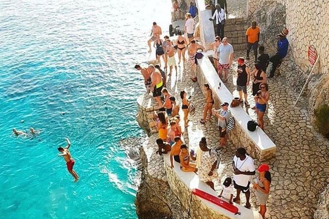 SUNSET PARTY CRUISE Rick's Cafe Ocean Coral / Eden Bay Guests - What the $150 price really covers