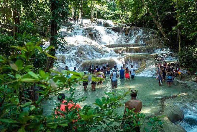Triple Action pack Combo (Blue Hole, Horse back riding and river tubing) - Why this Jamaican combo works