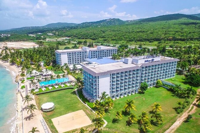 VIP Luxury Montego Bay Airport Transfer to Montego Bay/ Falmouth - What Damion adds to the experience