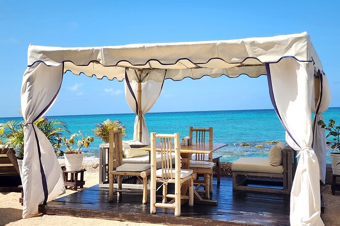 VIP Oceanfront Cabana at Bamboo Beach Club in Ocho Rios - Key points at a glance